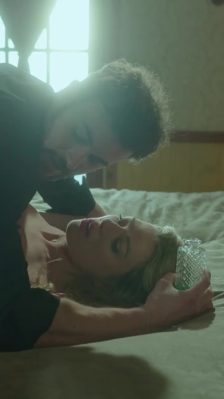 Luna'nın terk edilen kilitlik Bedeni - Episode 45