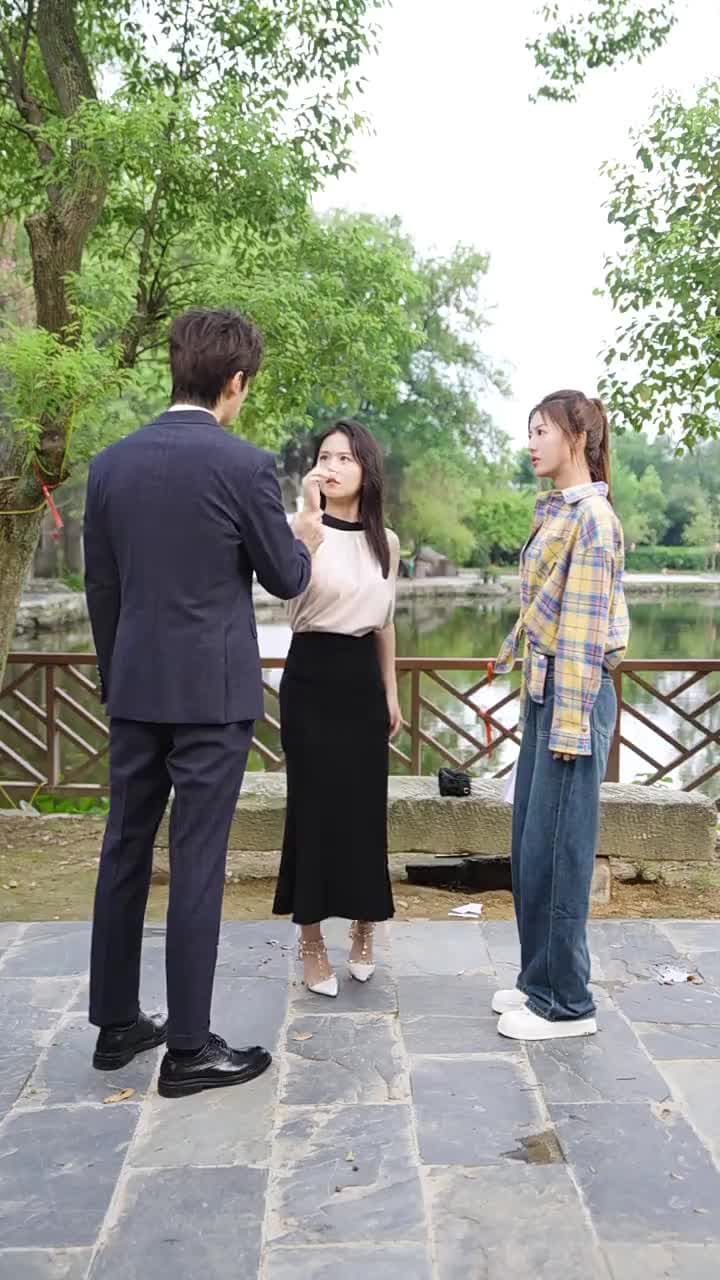撿了個總裁回農村 - Episode 28