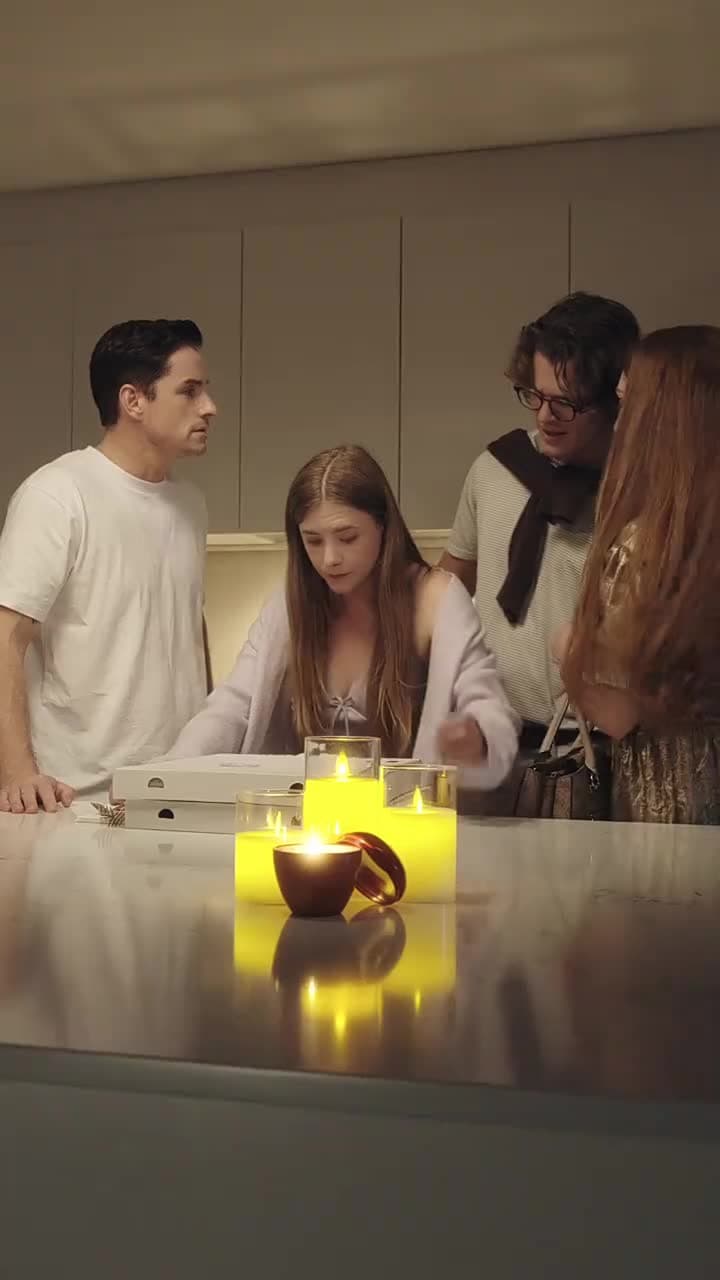 Who is the father in a love triangle - Episode 8