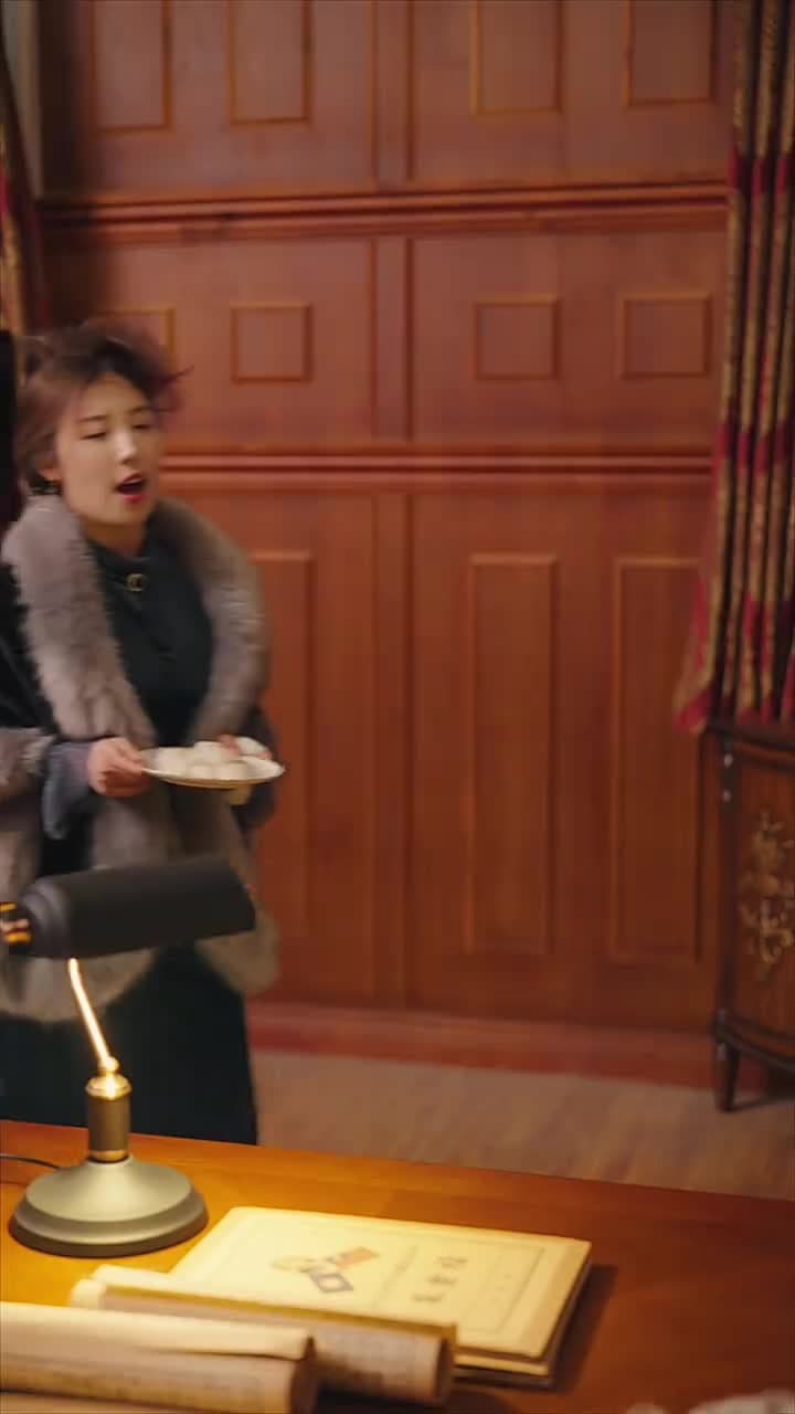 少帥,夫人說她不配 - Episode 36