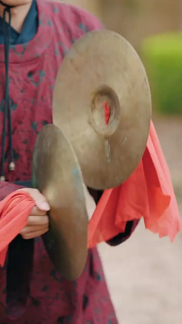 Hoàng Đế Không Thoát Nổi - Episode 4