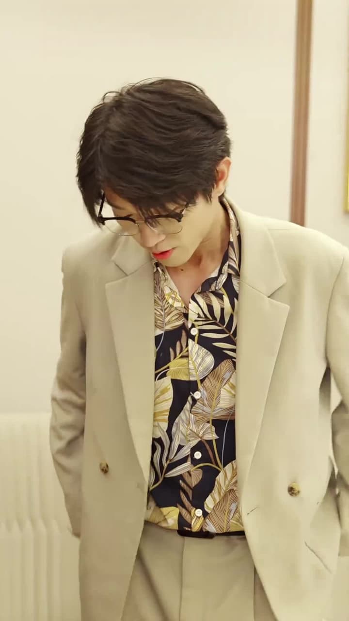 傲嬌美女總裁霸上我 - Episode 5
