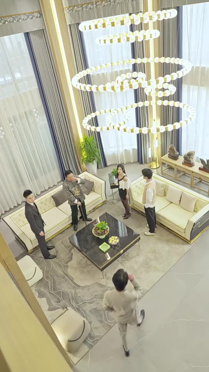傲嬌美女總裁霸上我 - Episode 8