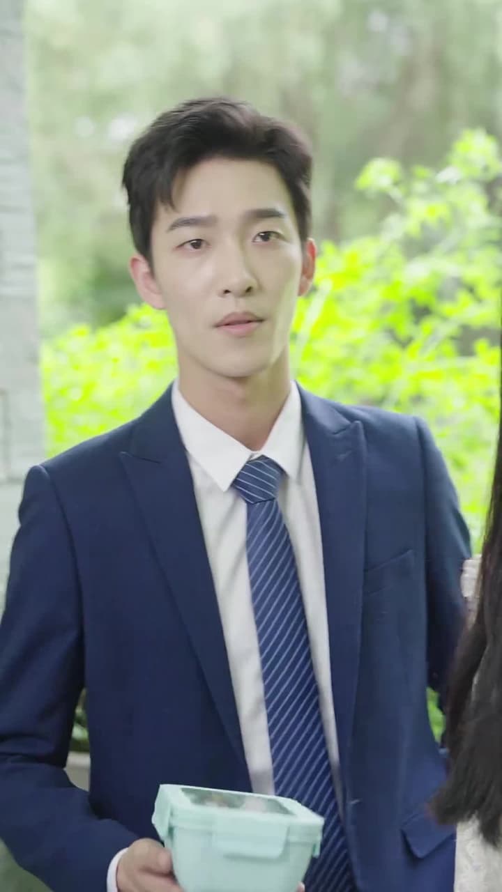 相親失敗,我閃婚了個千億霸總 - Episode 12