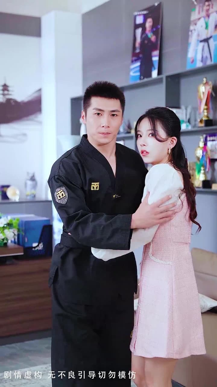 重拳出擊,肥妻她馬甲掉了 - Episode 3