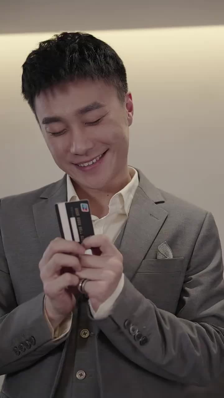 互換後,與渣男他弟戀愛了 - Episode 5