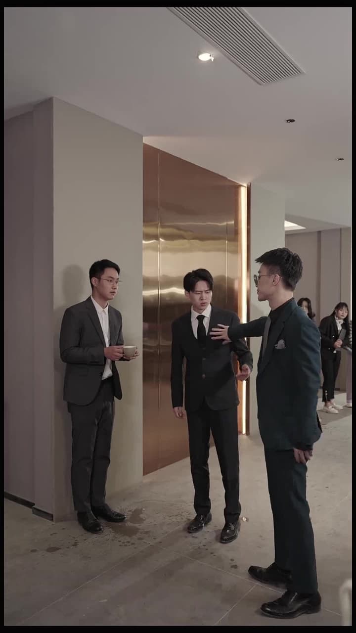互換後,與渣男他弟戀愛了 - Episode 8
