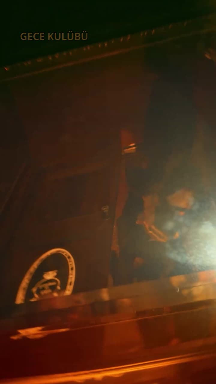 Mafya sevgilime teslim oldum - Episode 1