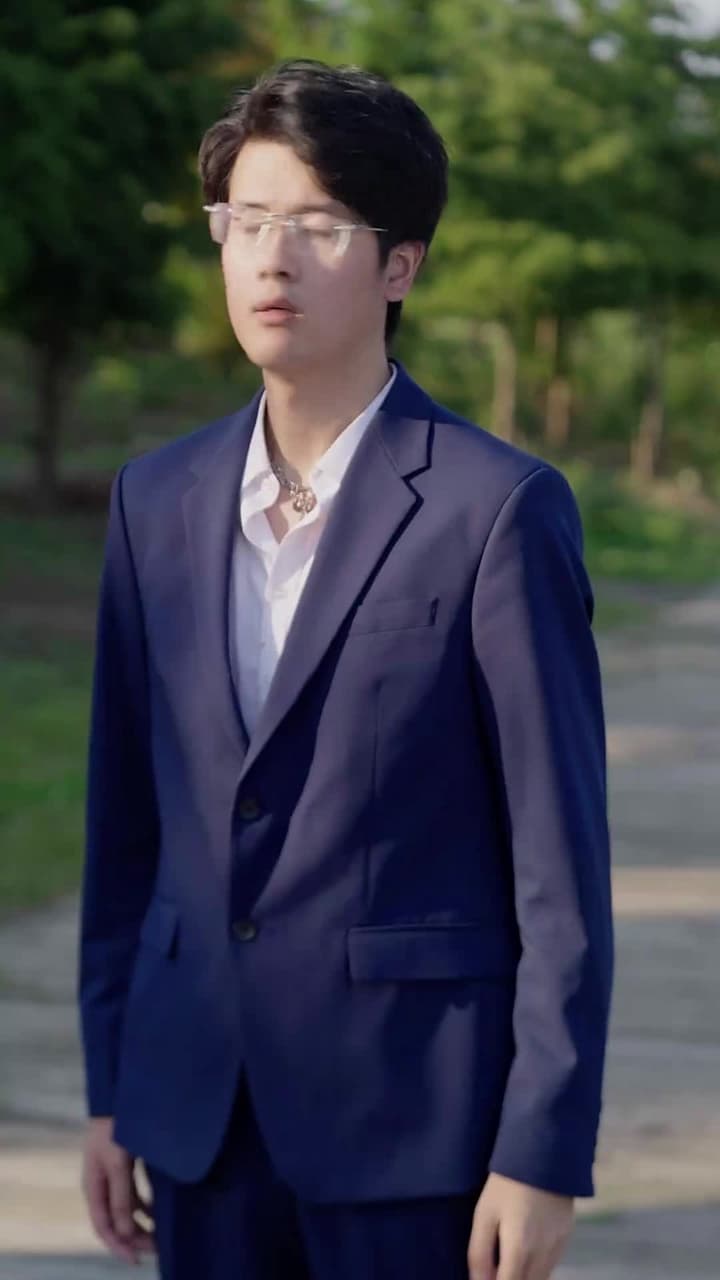美女總裁的鎮疆龍帥 - Episode 96