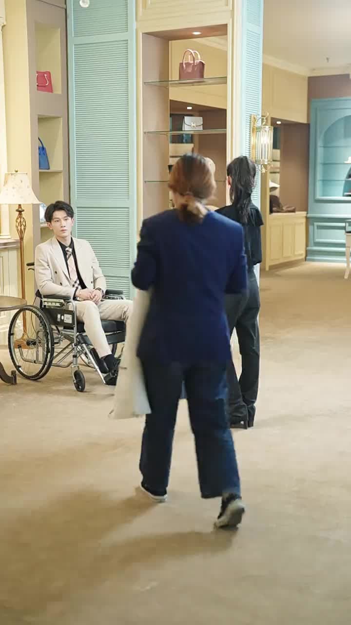 薄爺,夫人出價壹千億要退婚 - Episode 40