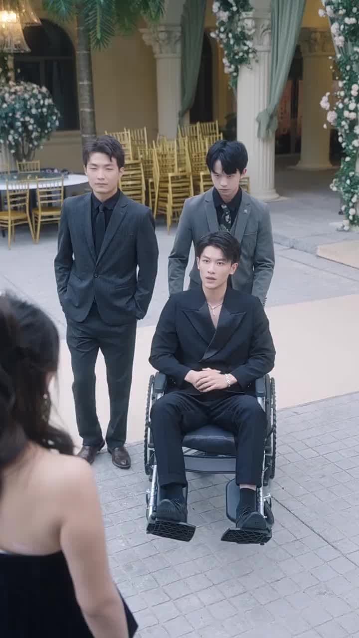 薄爺,夫人出價壹千億要退婚 - Episode 20