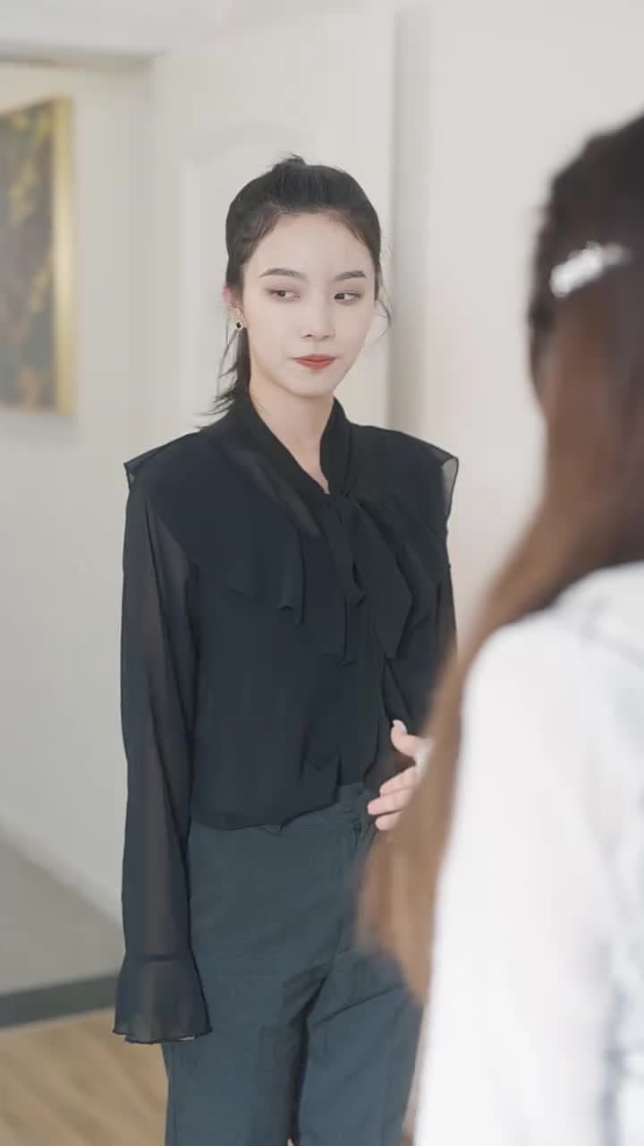 薄爺,夫人出價壹千億要退婚 - Episode 36