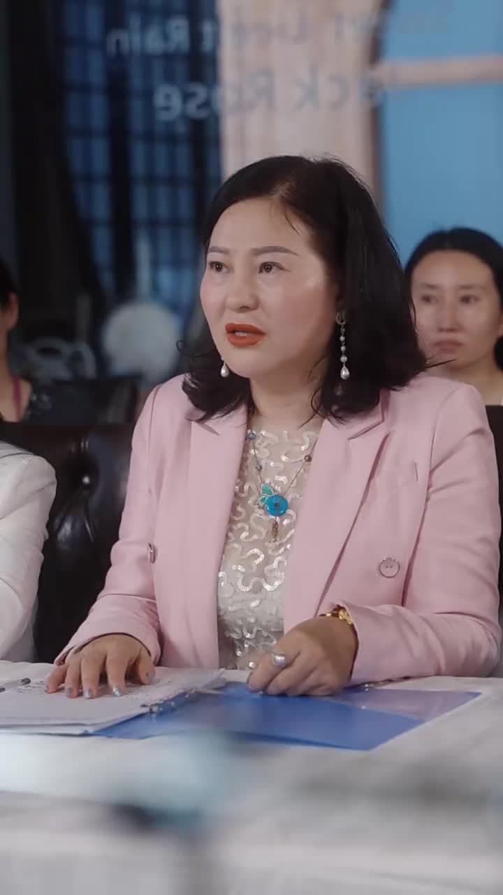 薄爺,夫人出價壹千億要退婚 - Episode 92