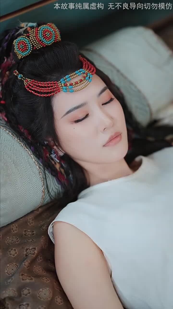 三個竹馬棄娶,我轉身嫁太子 - Episode 11