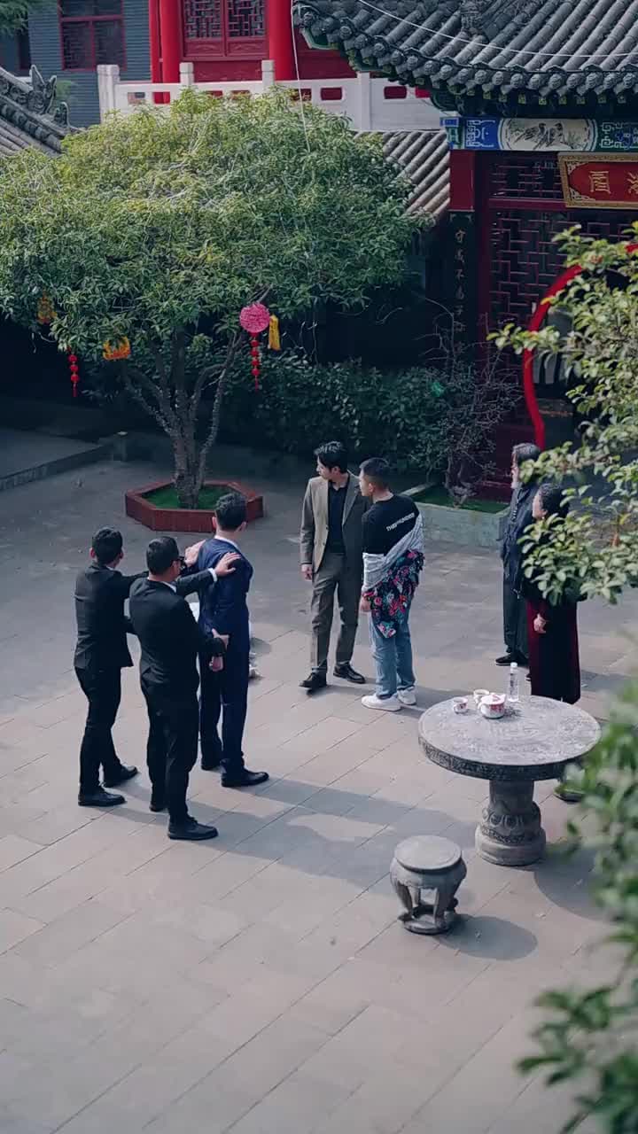 氷の令嬢と謎の守護者 - Episode 10