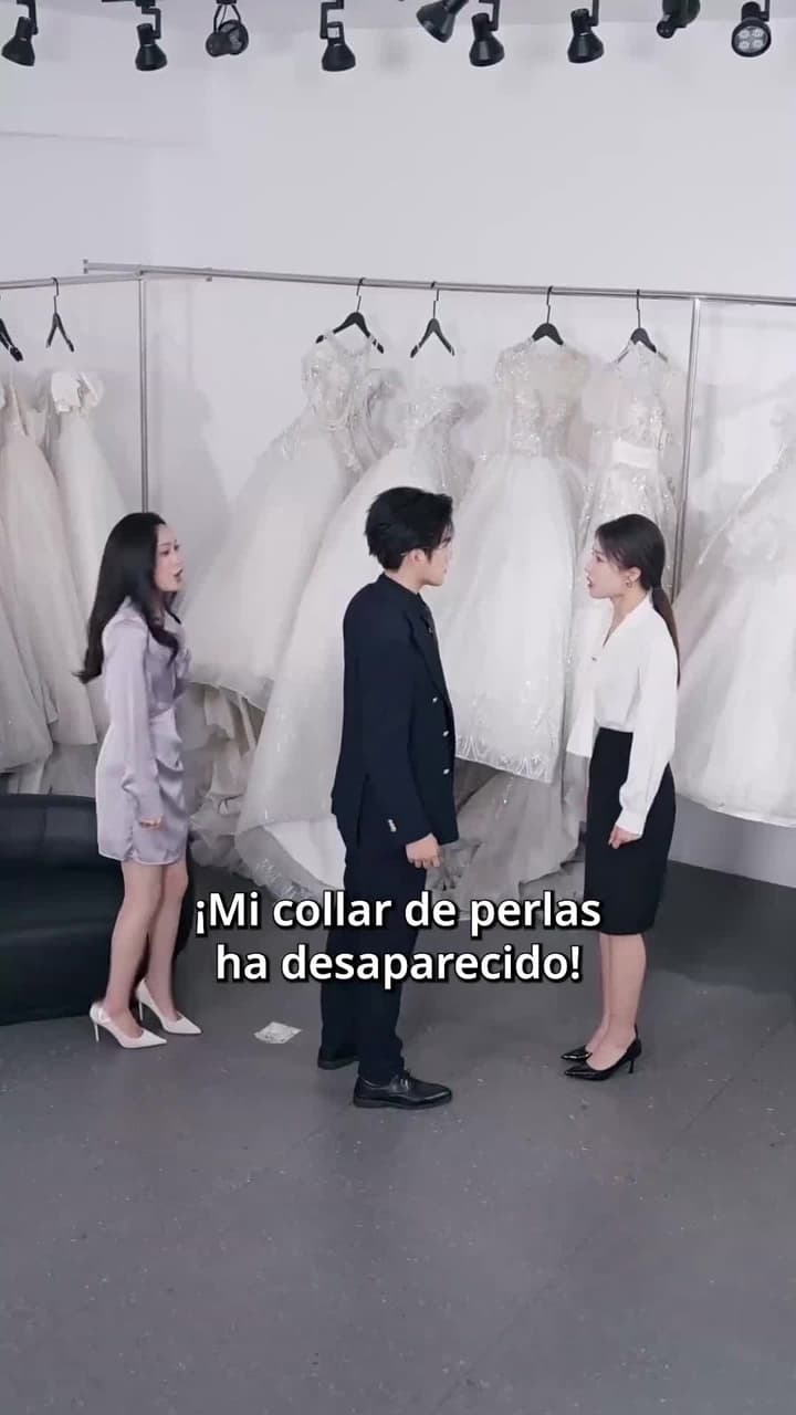 Amor Entre las Cenizas - Episode 8