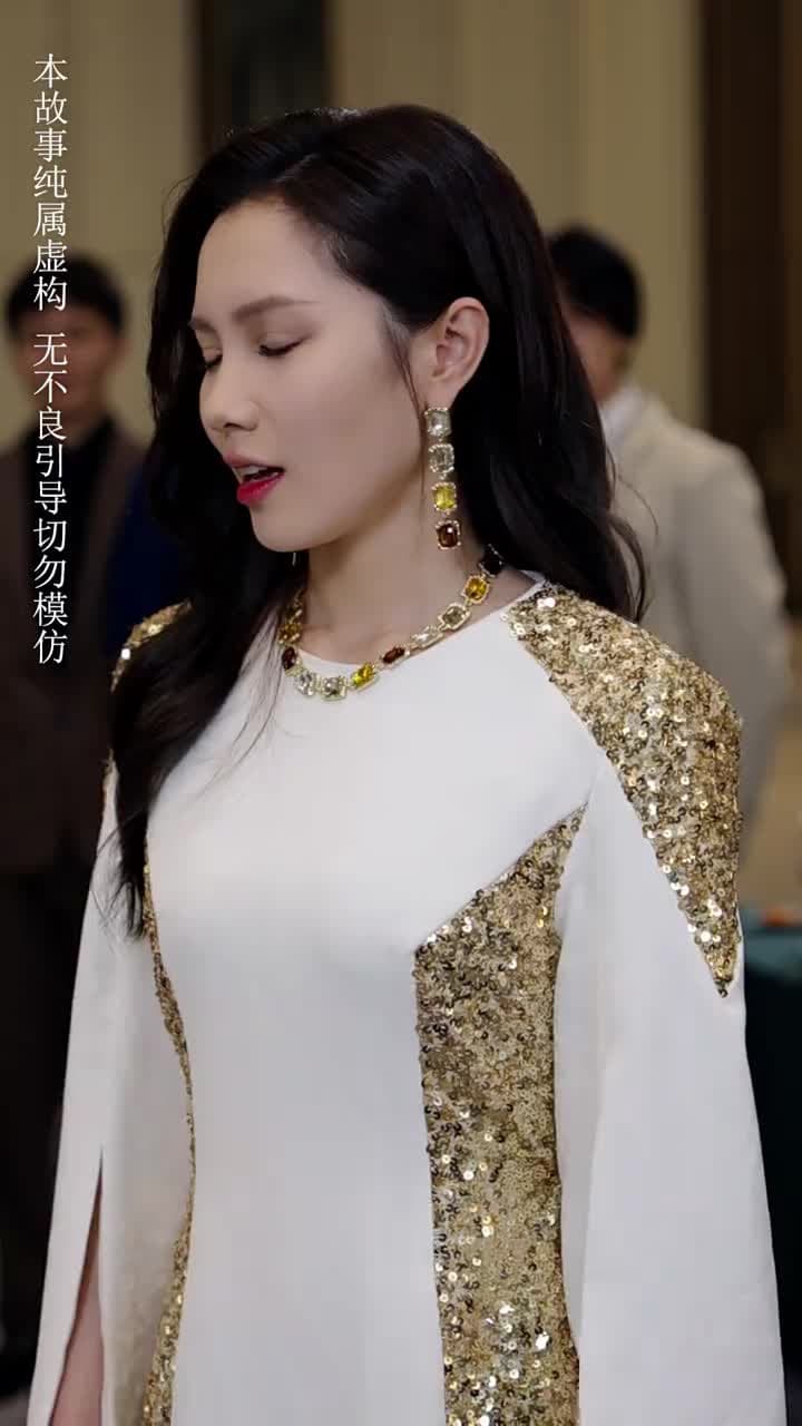 崛起後,七個姐姐悔不當初 - Episode 23
