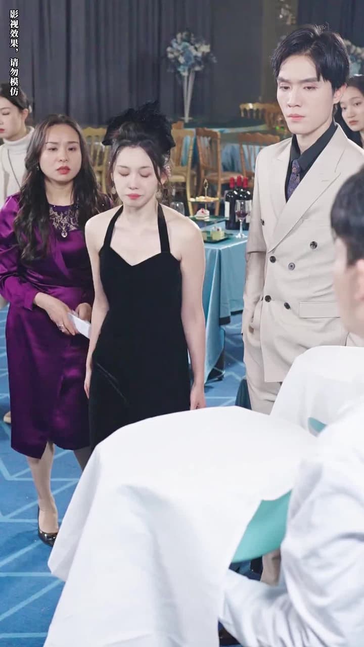 離婚後前妻她又美又颯 - Episode 52