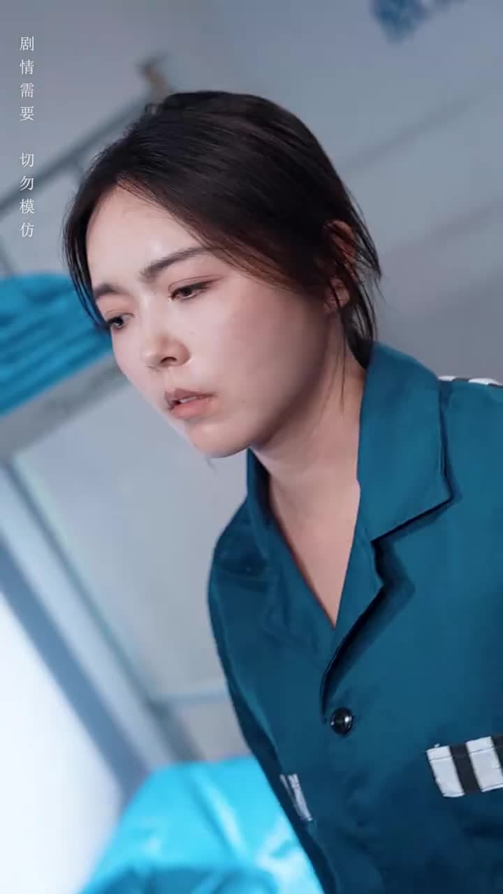 出獄後大佬媽咪颯爆全球 - Episode 3