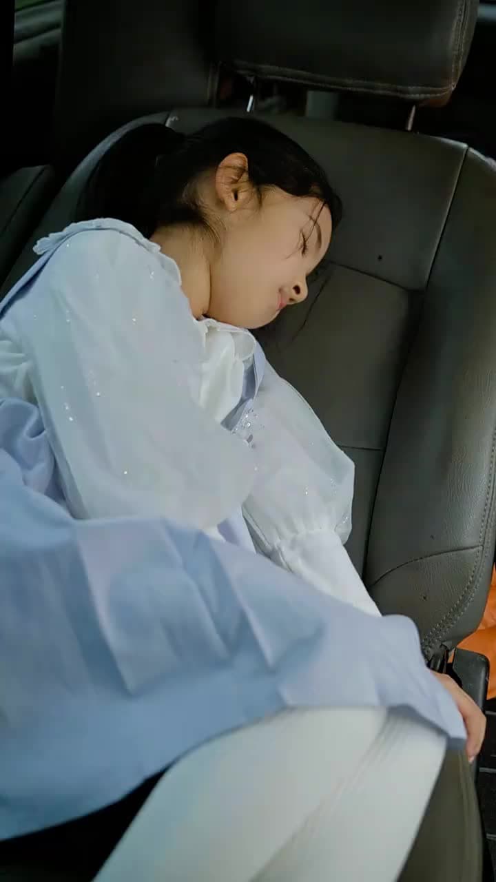 離婚後,萌寶和三個大佬哥哥寵翻我 - Episode 42