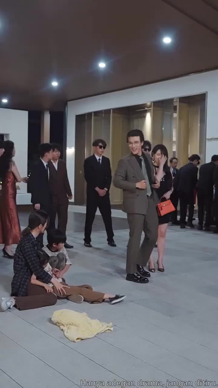 Bintang Bersinar Malam Ini - Episode 25