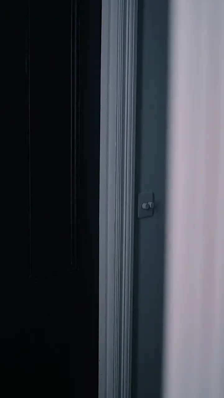 Yasak Çiçek - Episode 8