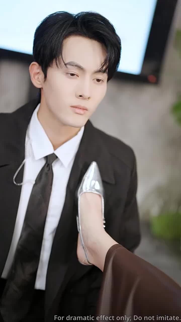 Mr. Bodyguard, Let's Get Married - Episode 11