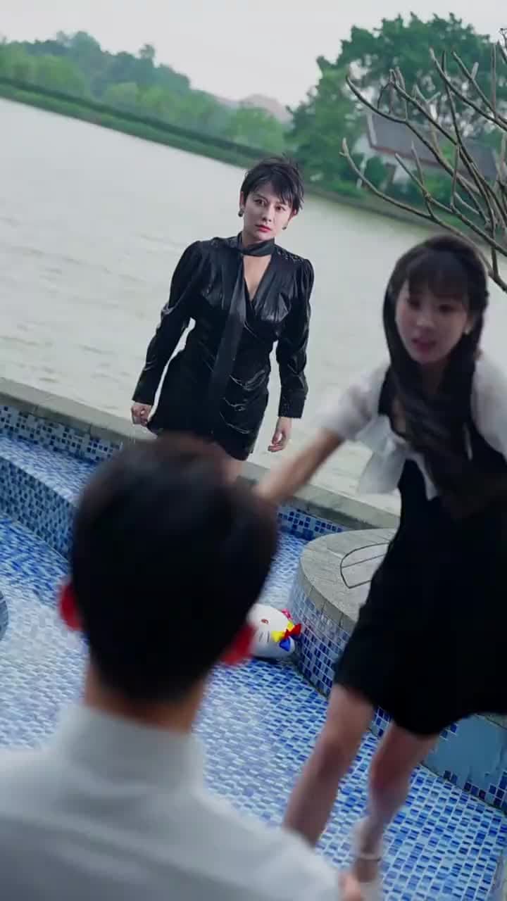 Silly Bride, Secret Boss - Episode 12