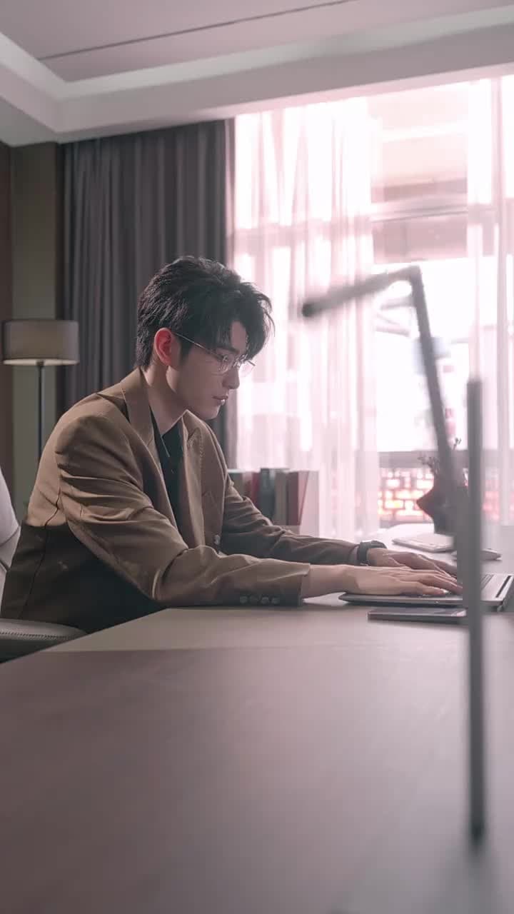 女配修改一個字,全員崩了 - Episode 64