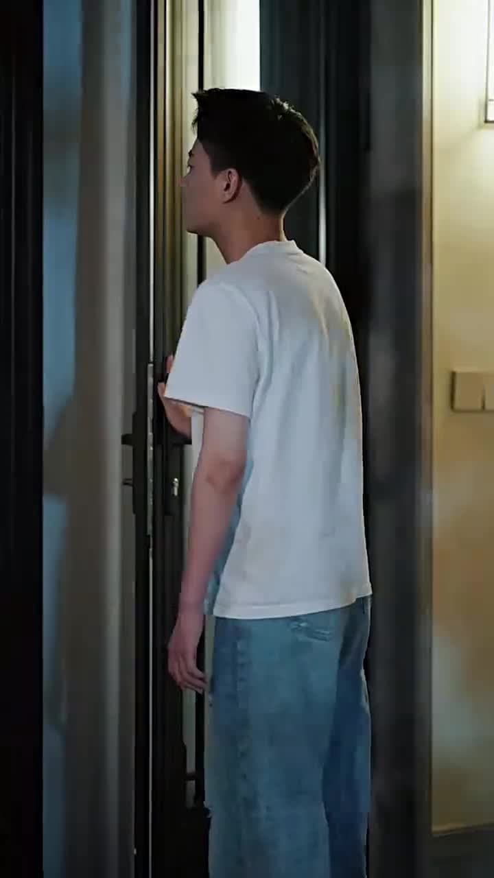 死後才知,我竟是京圈太子白月光 - Episode 19