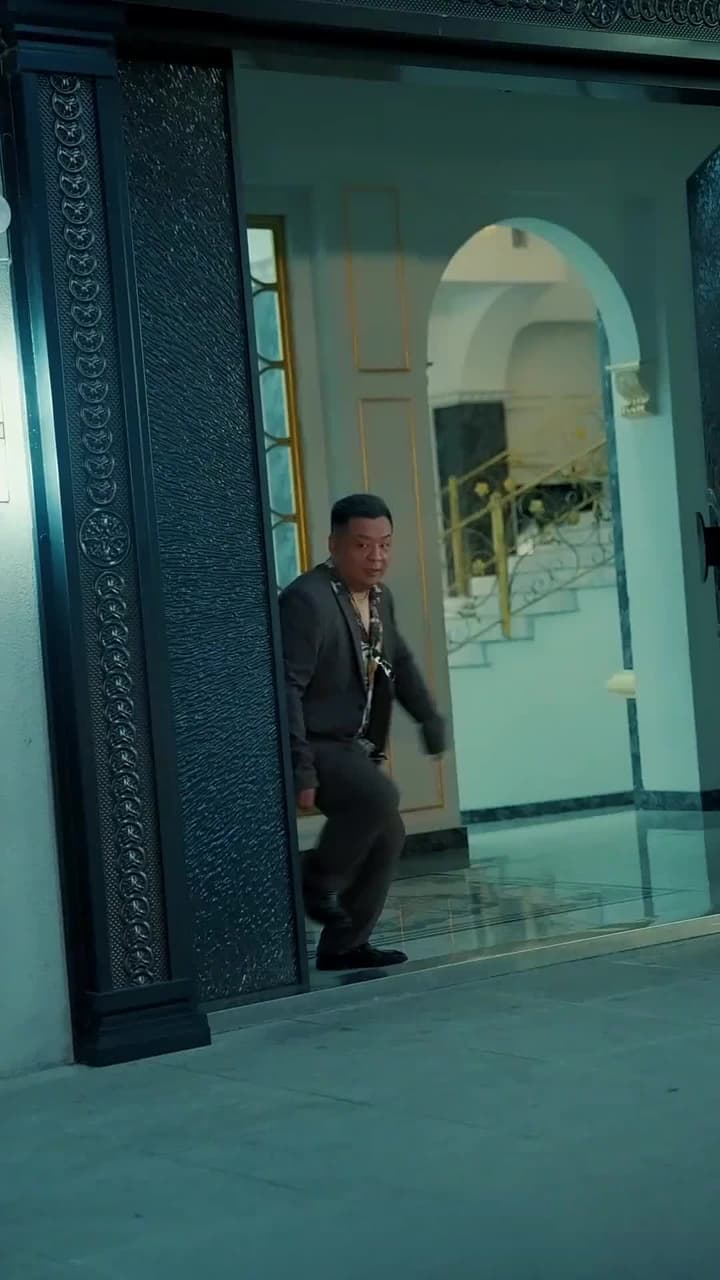 Piton Raksasa 2 : Terperangkap di Resor Panas - Episode 48