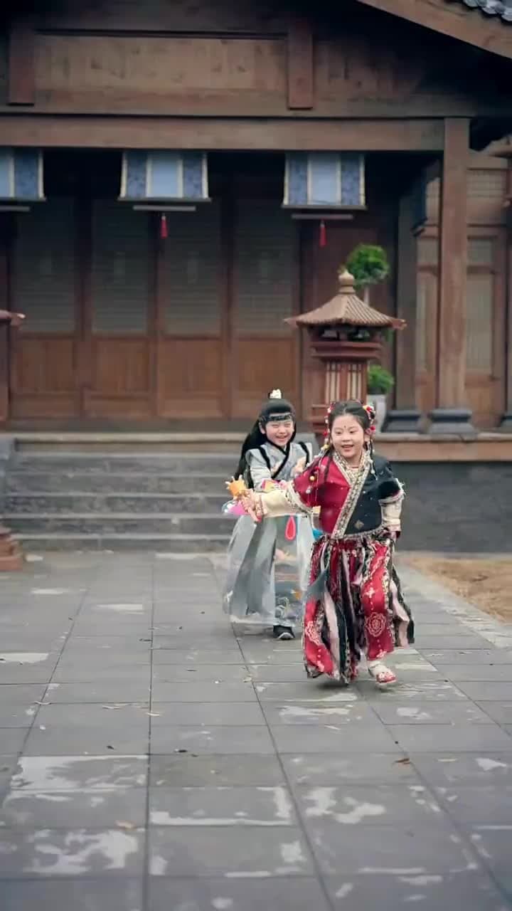 壓寨爹爹變王爺娘親你別暈 - Episode 42