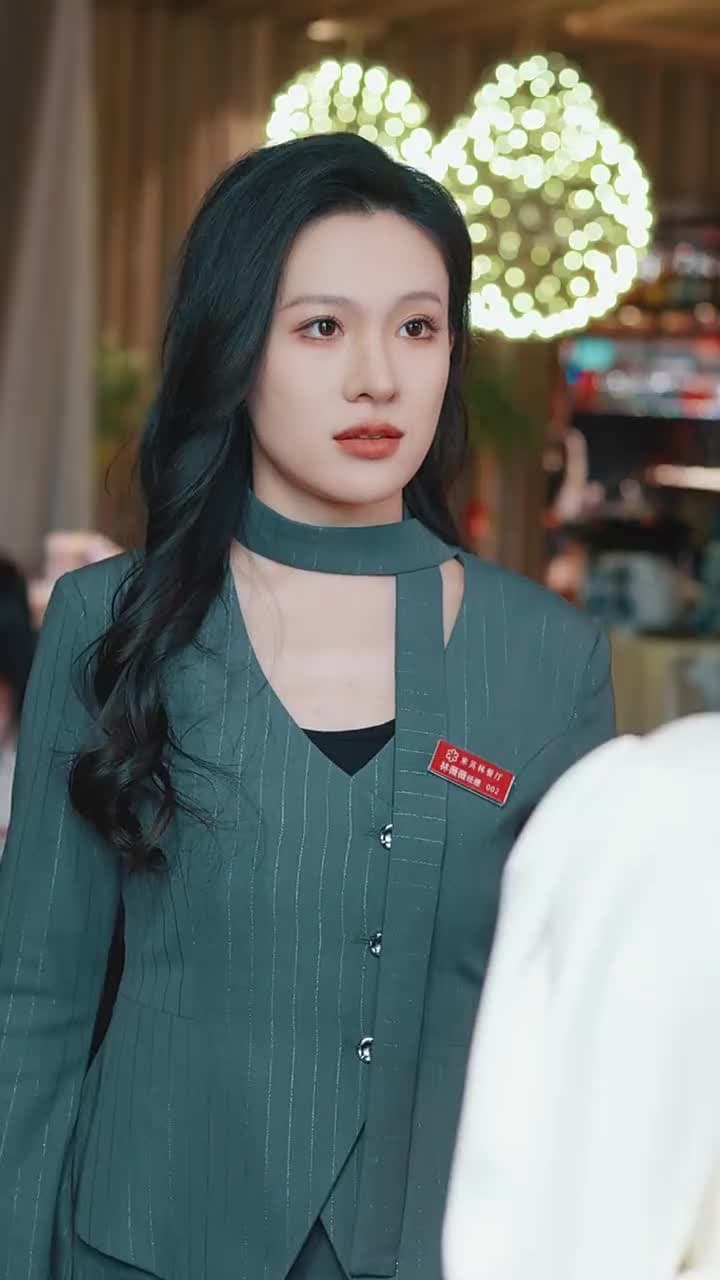 Plot Twist! I'm the CEO's Daughter - Episode 2