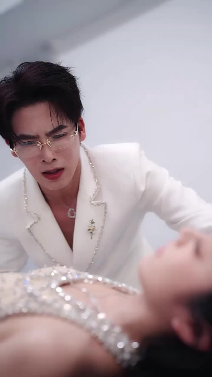 Xuân Tàn Trong Đêm Lạnh - Episode 18