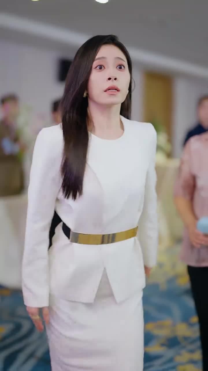 Yitik Yıllar, Yeni Hayat - Episode 10