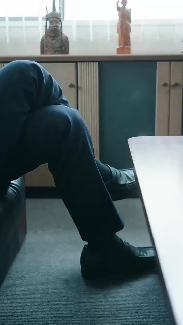 偉人 〜男は二度立ち上がる〜 - Episode 9