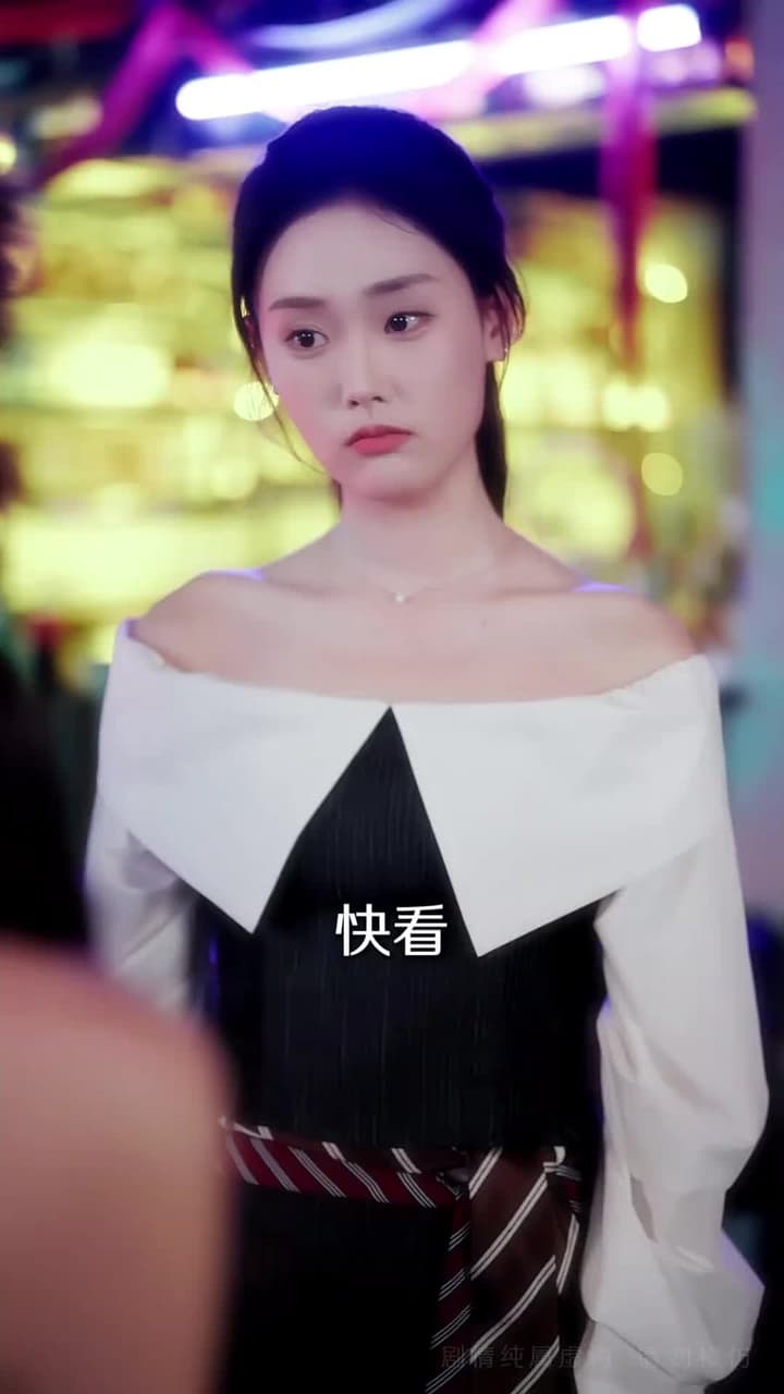 誤入貴族學校,她只想搞錢 - Episode 61