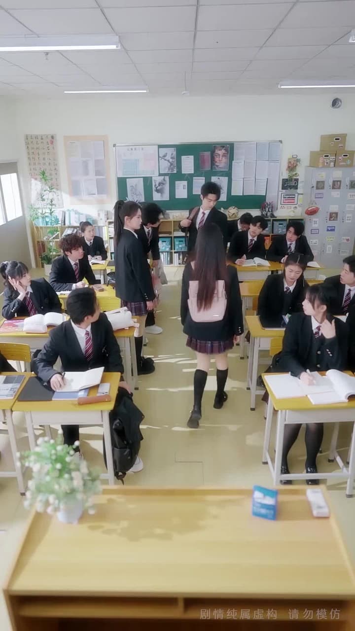 誤入貴族學校,她只想搞錢 - Episode 35
