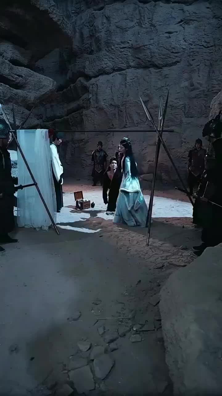 Ganti Kahwin, Pangeran Gila Memburu - Episode 54