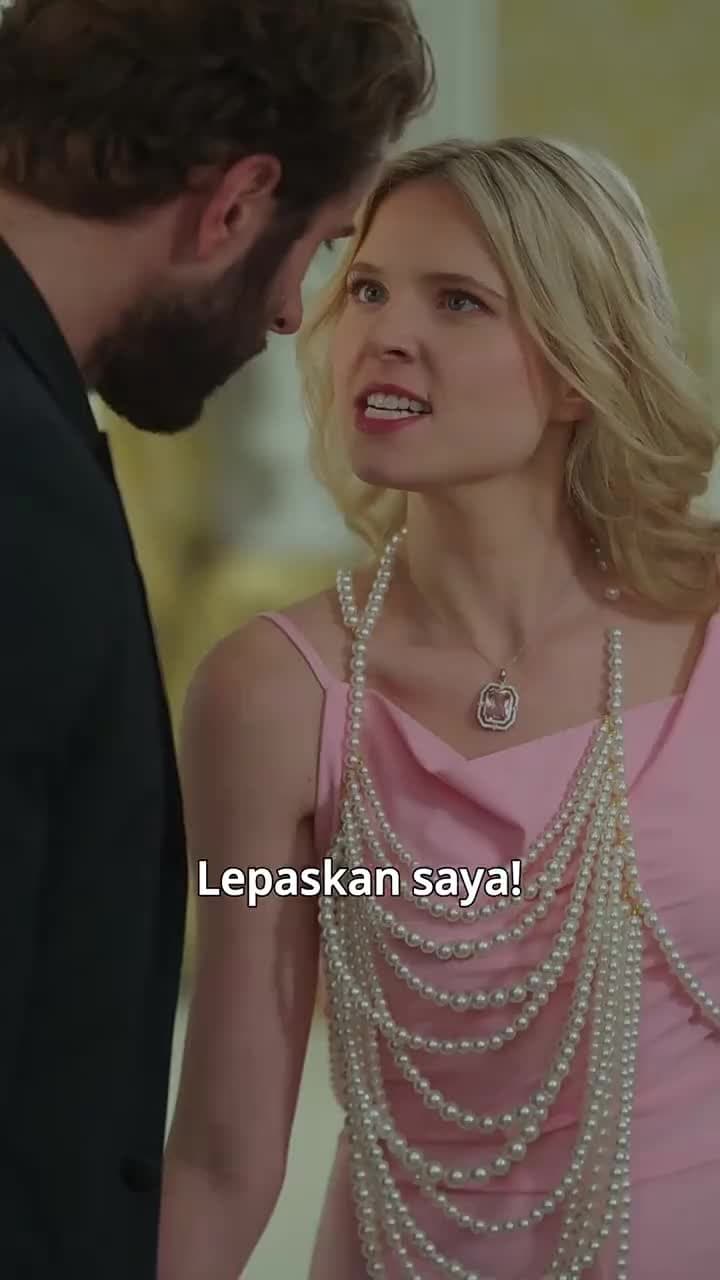 Puteri Lycan Bukan Luna Untukmu - Episode 21