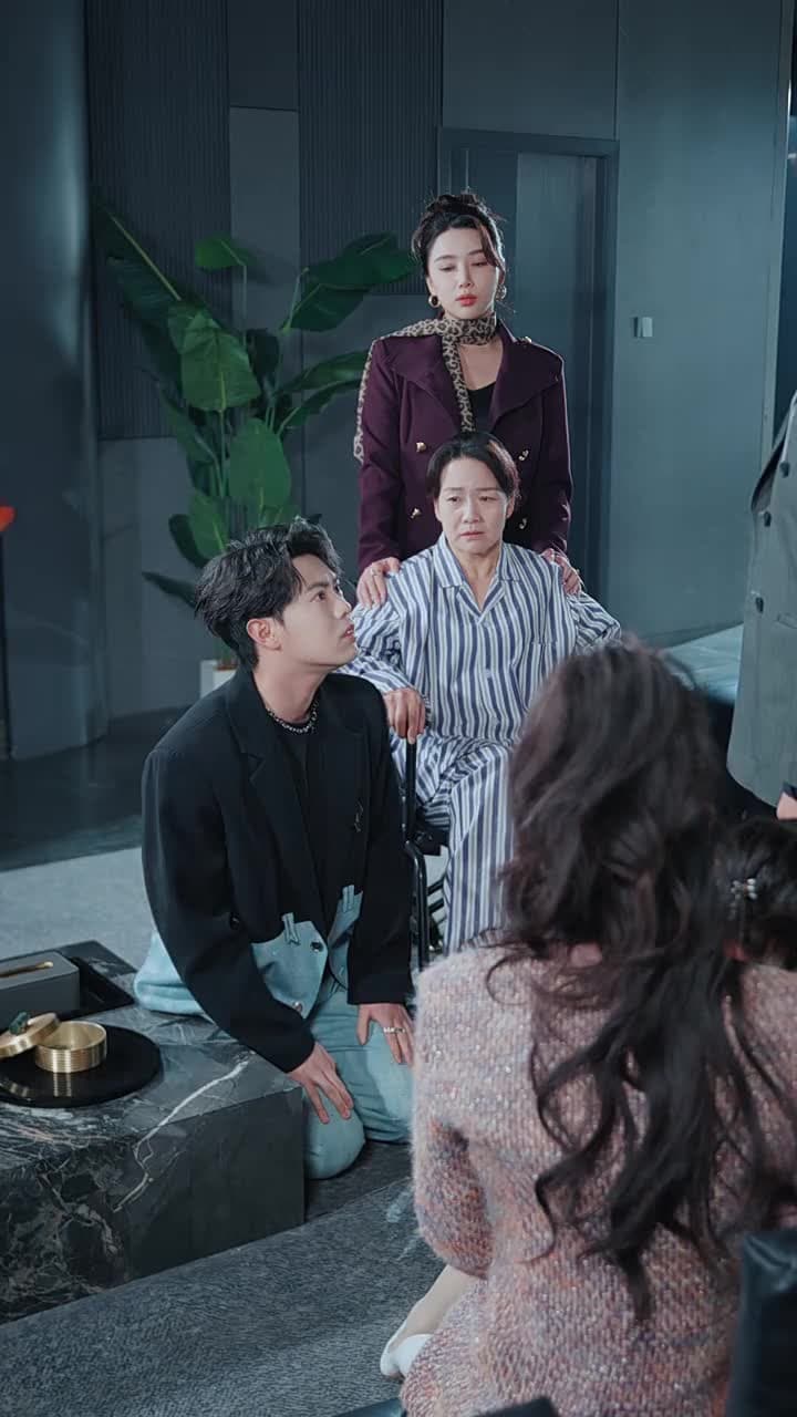 離婚後,他重臨巔峯 - Episode 64