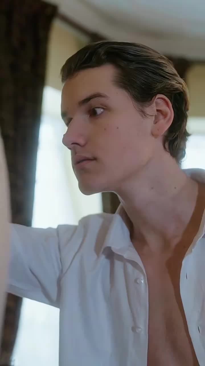 Meio-Irmãos Alphas: Morde Minha Alma - Episode 4
