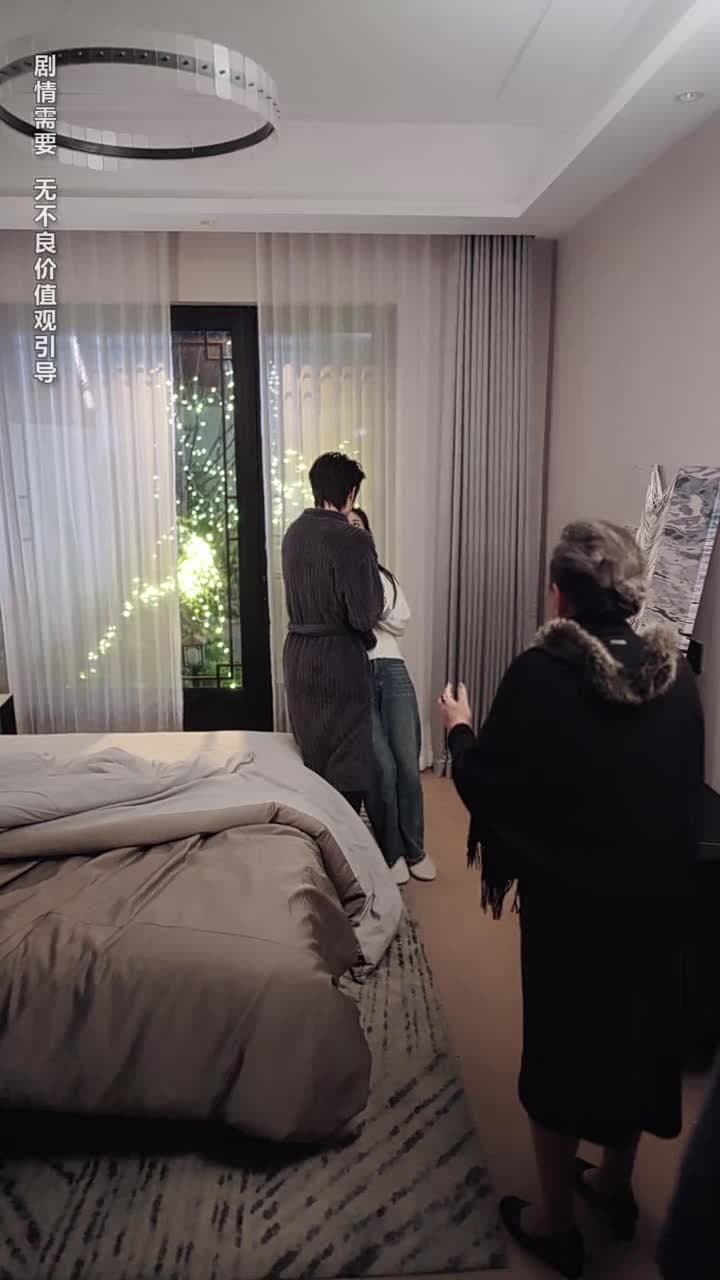 閃婚後, 殘疾大佬站起來了 - Episode 31