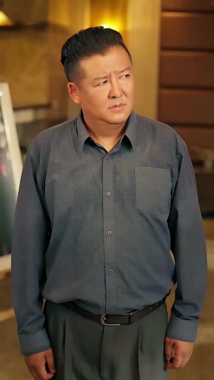 The Secret Billionaire Next Door - Episode 50