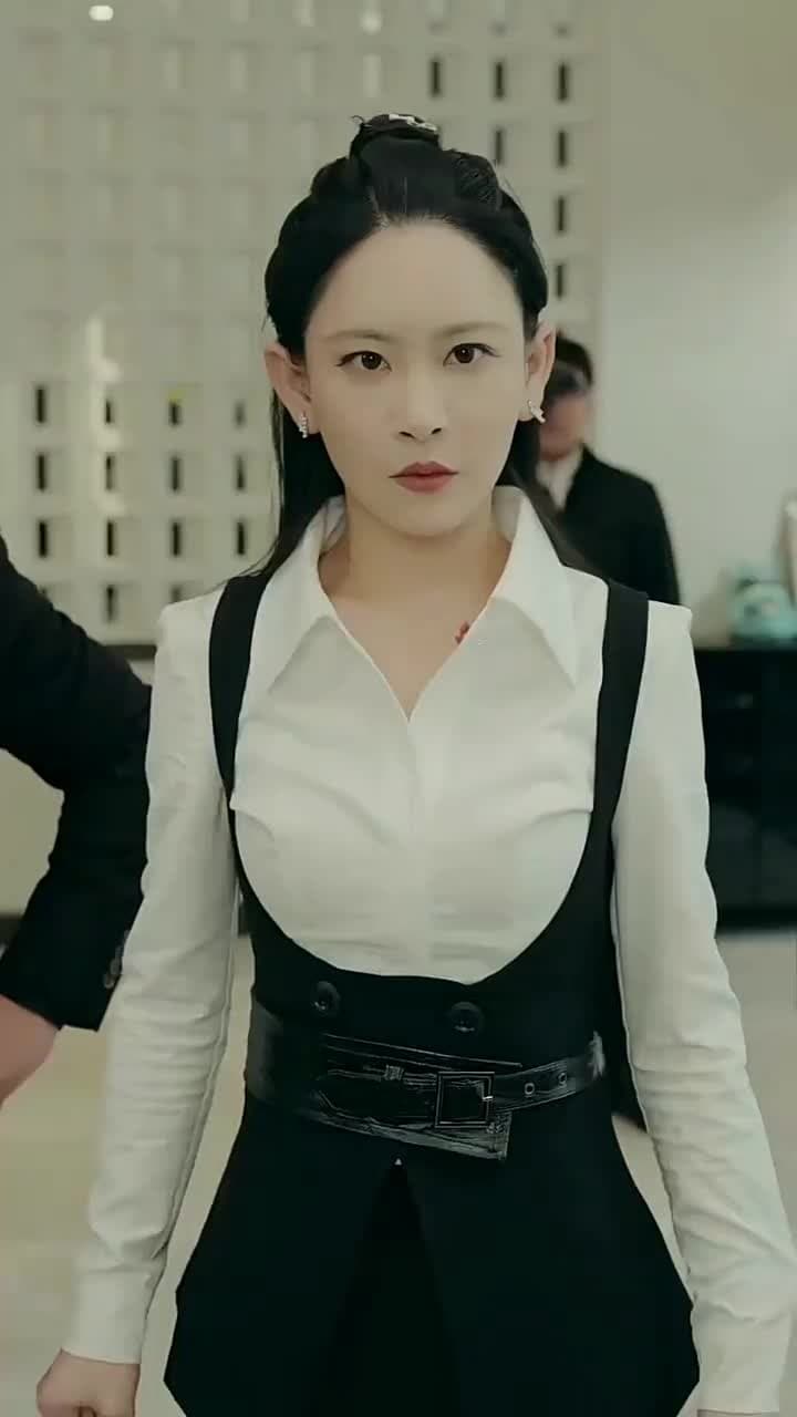 Người Thừa Kế Nổi Loạn - Episode 11