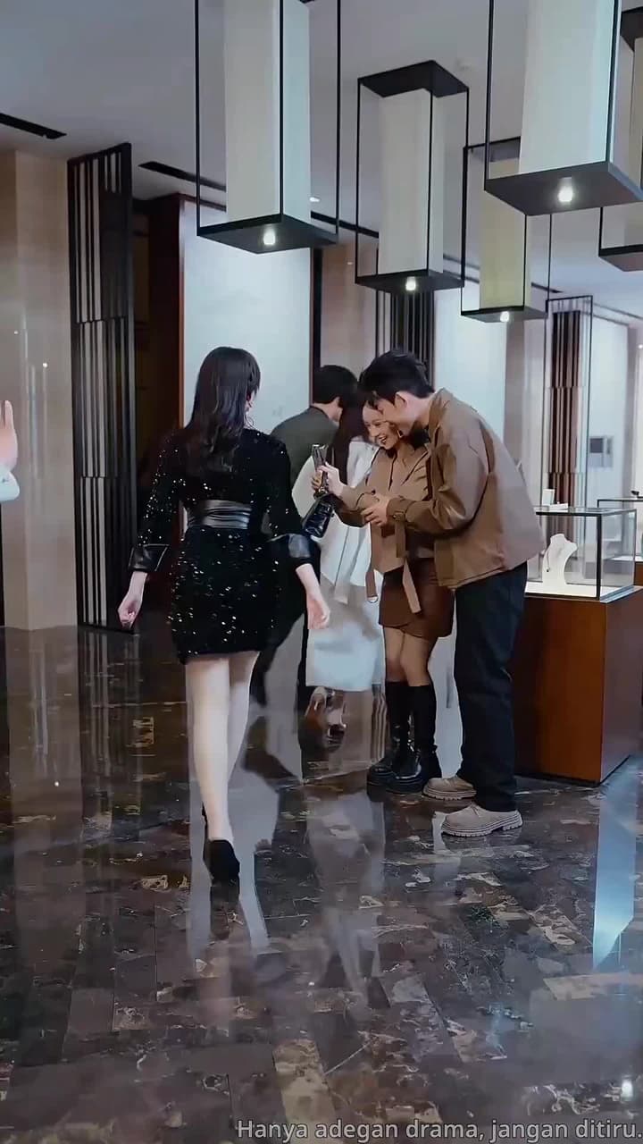 Cinta Pengganti - Episode 52