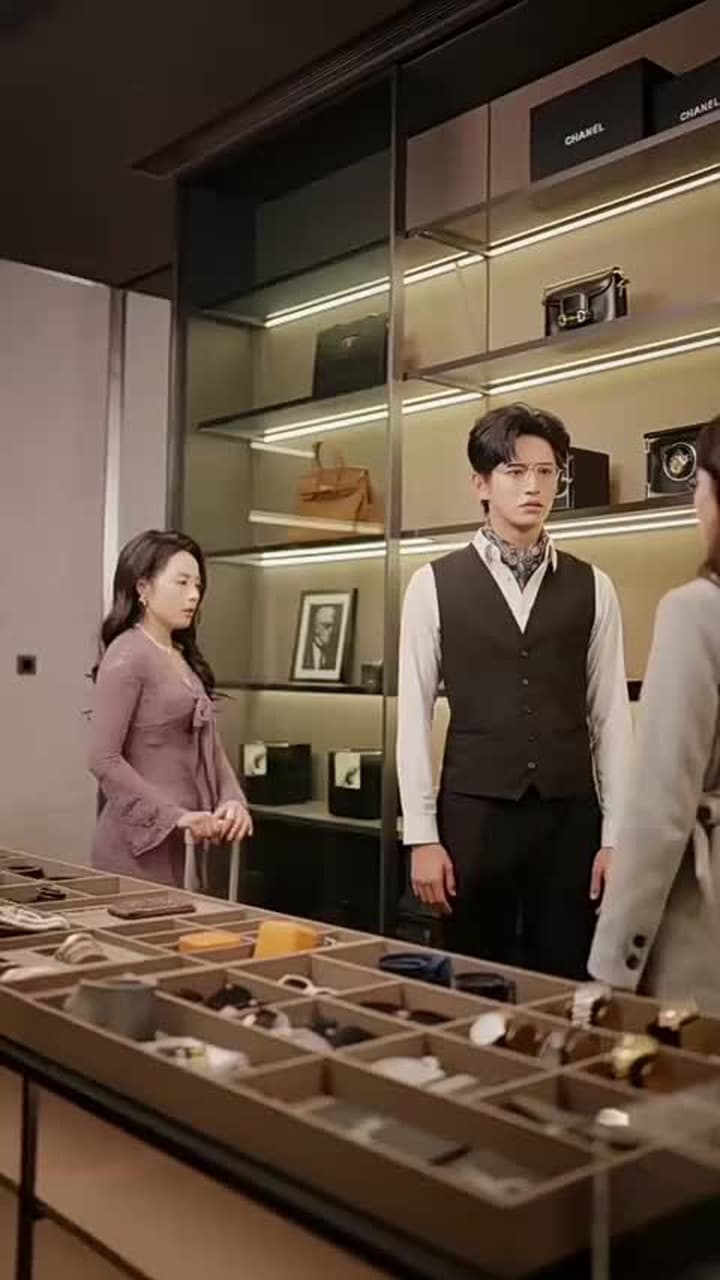 From His Mrs. to Her Own Boss - Episode 5