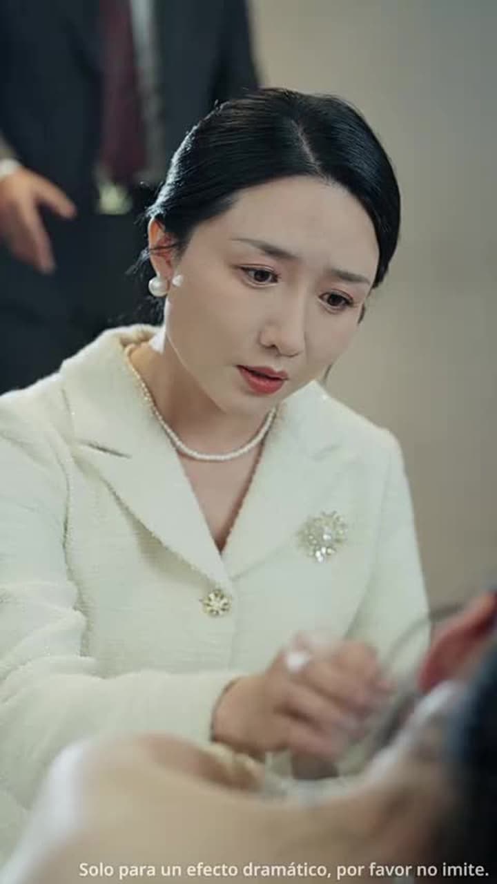 La Esposa que Contraatacó - Episode 13