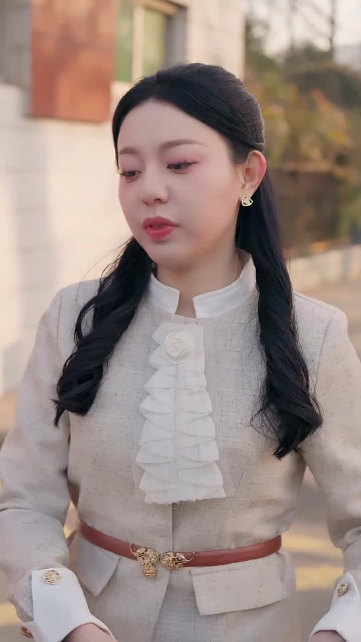 結婚十年,婚房開始排擠我 - Episode 52