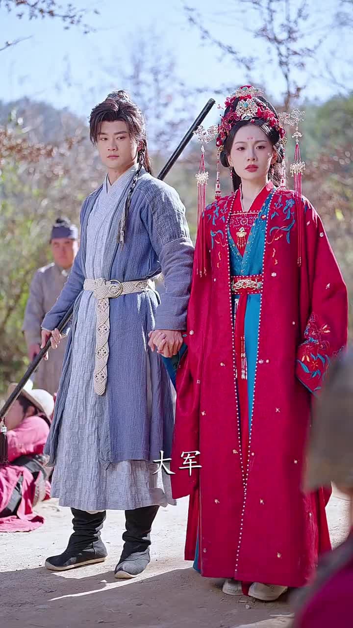 開局山匪,我的夫人爆神兵 - Episode 8